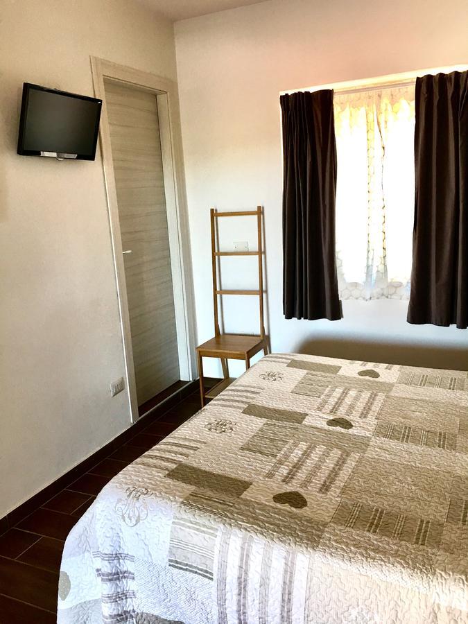 Encla Bed & Breakfast Capaccio Bagian luar foto